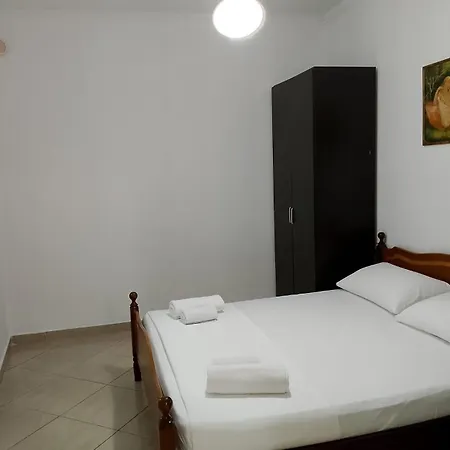 Luka Private House *